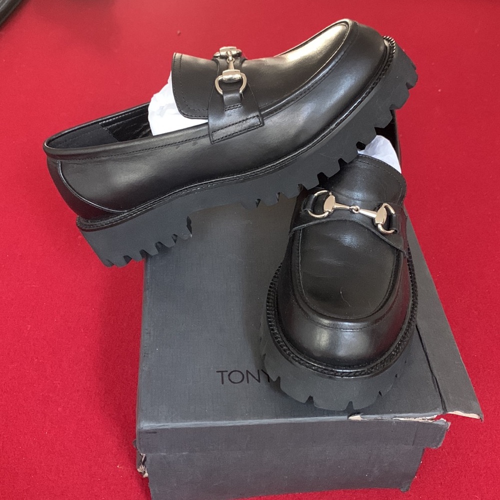 Tony Bianco Greer Loafers Color Black Como